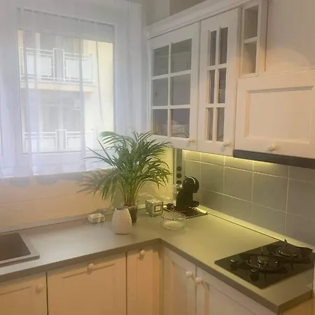 Heviz Lake Apartman *